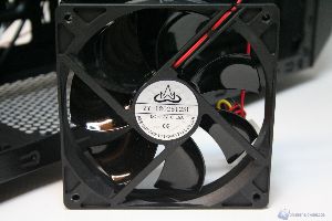 00097 ENERMAX_OSTROG_WWW.XTREMEHARDWARE.COM